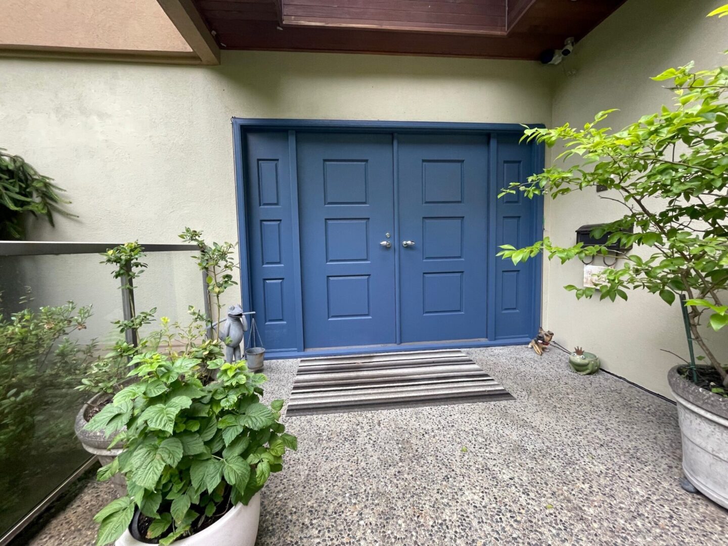 a blue double door
