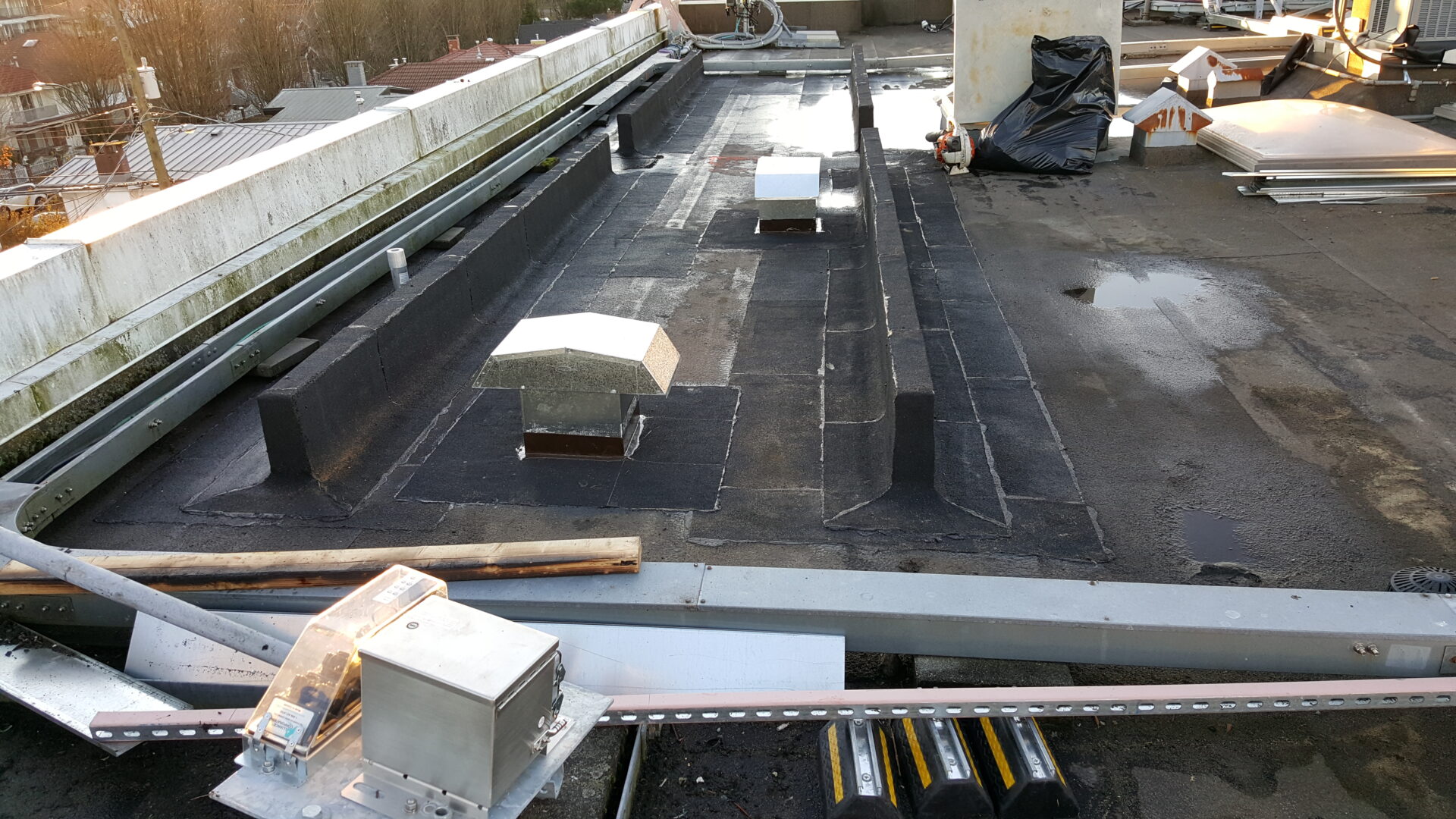 Roof repairs flat commercial scaled